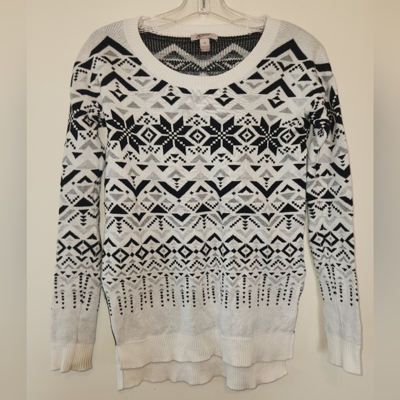 Arizona Jeans Co Sweater Size XS - Picture 1 of 3